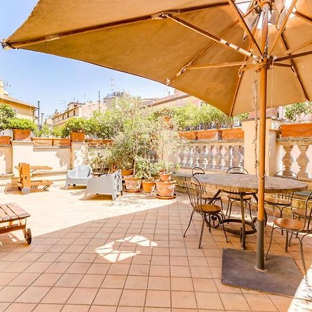 Colosseum Terrace Apartment Roma Eksteriør bilde